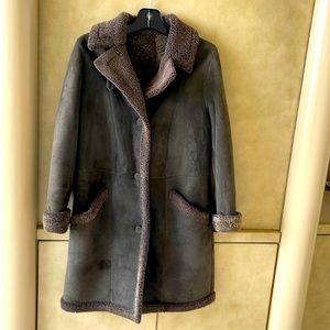Shearling coat -size small -Olive green- Genuine Spanish Marino shearling coat